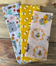 Load image into Gallery viewer, Set of 3 Bee Pattern Bees Wax Wraps
