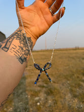 Load image into Gallery viewer, Lapis, turquoise, spiny oyster Bow necklace
