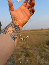 Load image into Gallery viewer, Pink White Buffalo bow necklace
