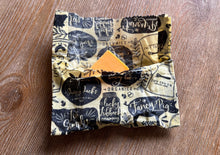 Load image into Gallery viewer, Set of 3 Farmhouse Bees Wax Wraps
