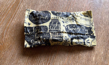 Load image into Gallery viewer, Set of 3 Farmhouse Bees Wax Wraps
