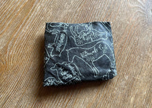 Load image into Gallery viewer, Set of 3 Farmhouse Bees Wax Wraps
