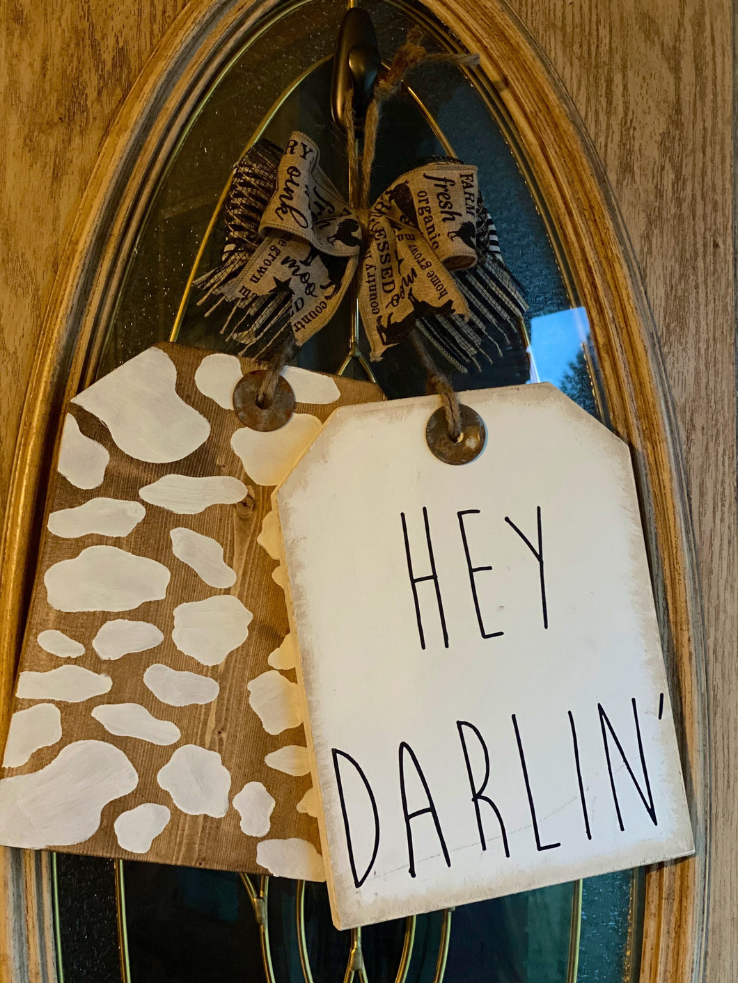 Farmhouse Door Hanger Tag | Wood Door Hanger| Hey Darlin Door Hanger| Door Hanger Tags | Cow Door Tag | Farm Door Hanger